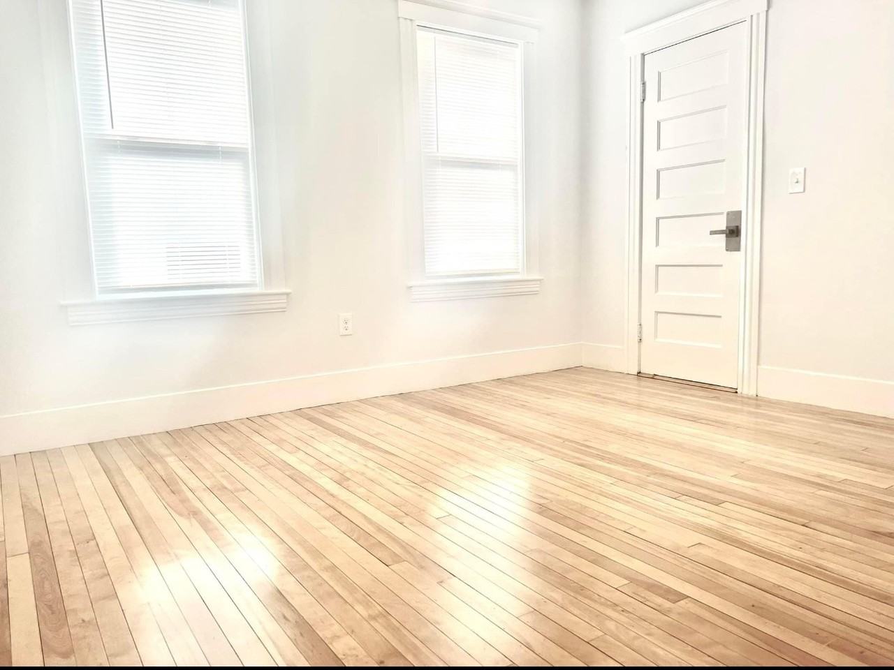 24 Windham St #3 - Photo 6 of 10