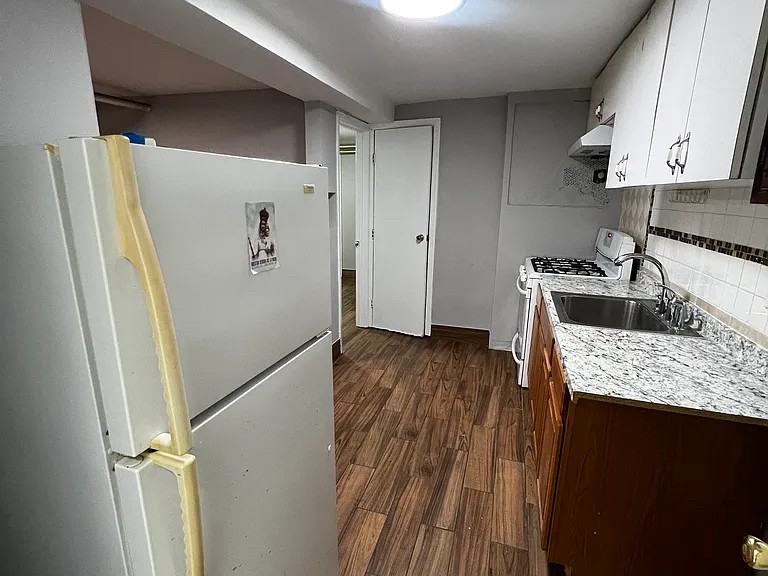 Edison Ave - Photo 3 of 5