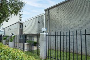 220 West Alabama Apartments - Photo 1 of 1