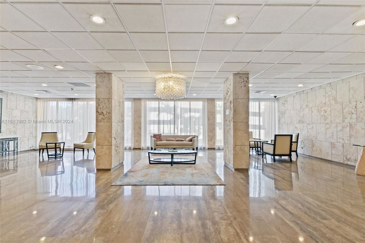 1965 S Ocean Dr #ME - Photo 2 of 8