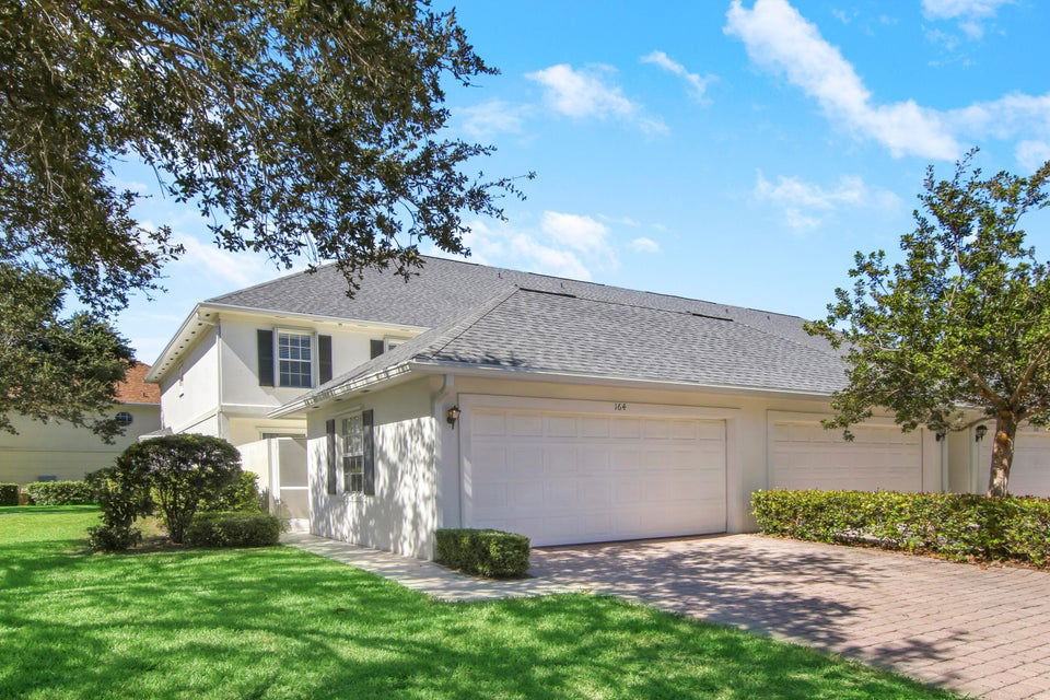 164 Poinciana Dr - Photo 2 of 5