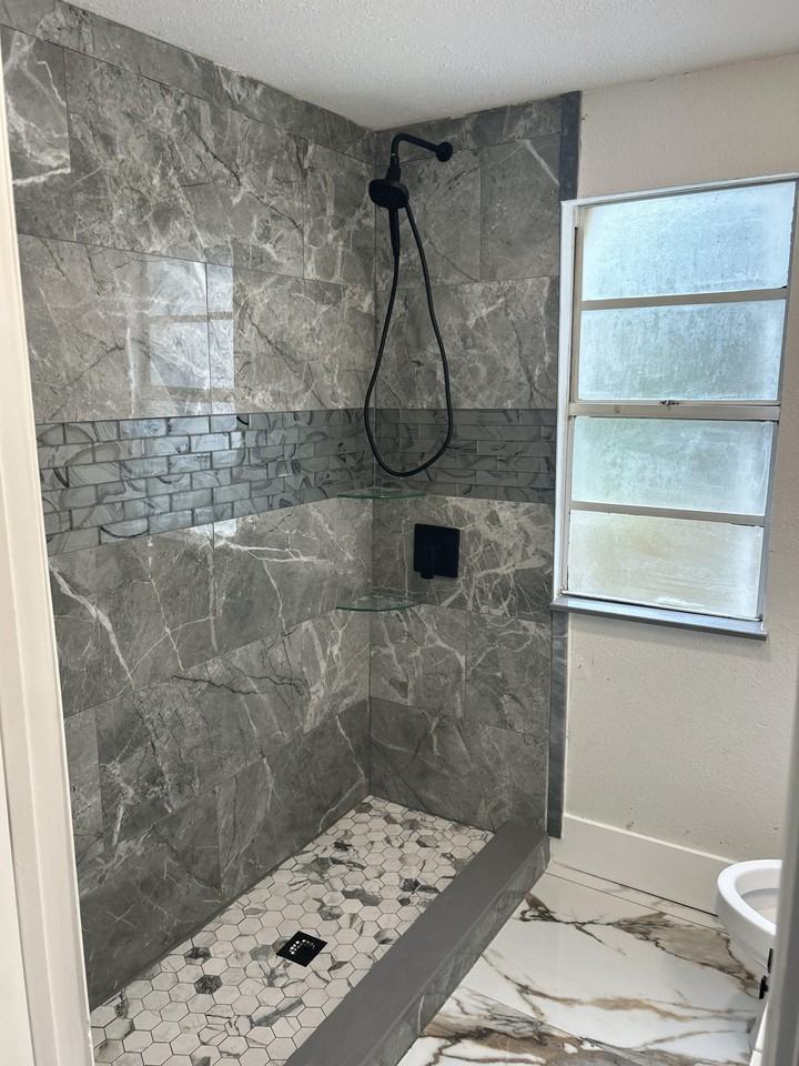 E 33rd Ave - Photo 3 of 41