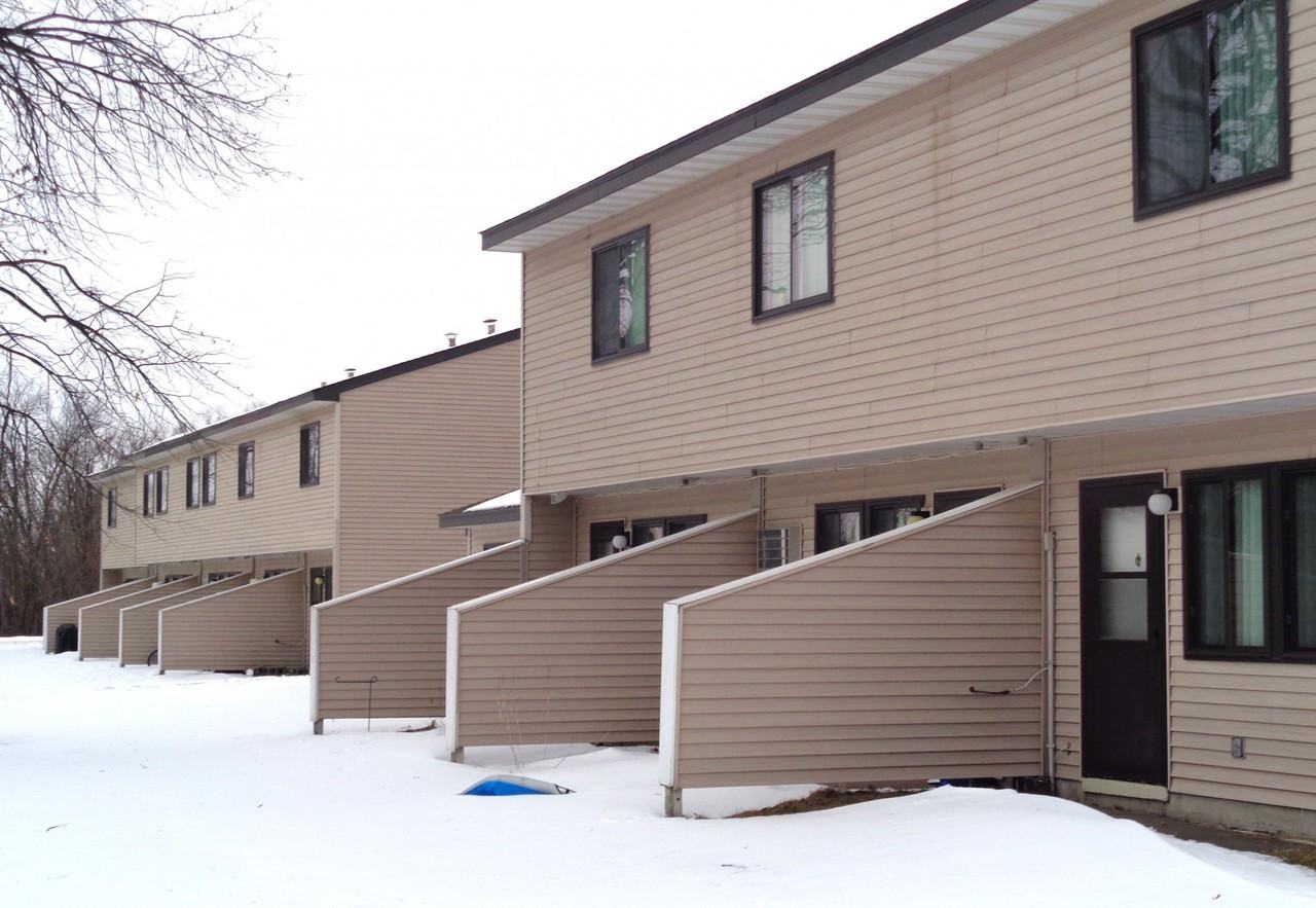 Rush Riverview Townhomes - Photo 3 of 3