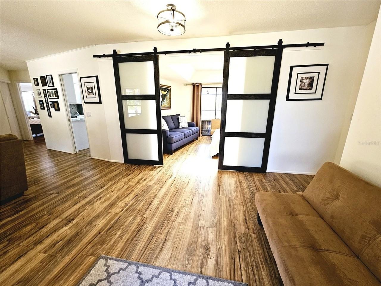 2411 Belle Rd - Photo 4 of 30