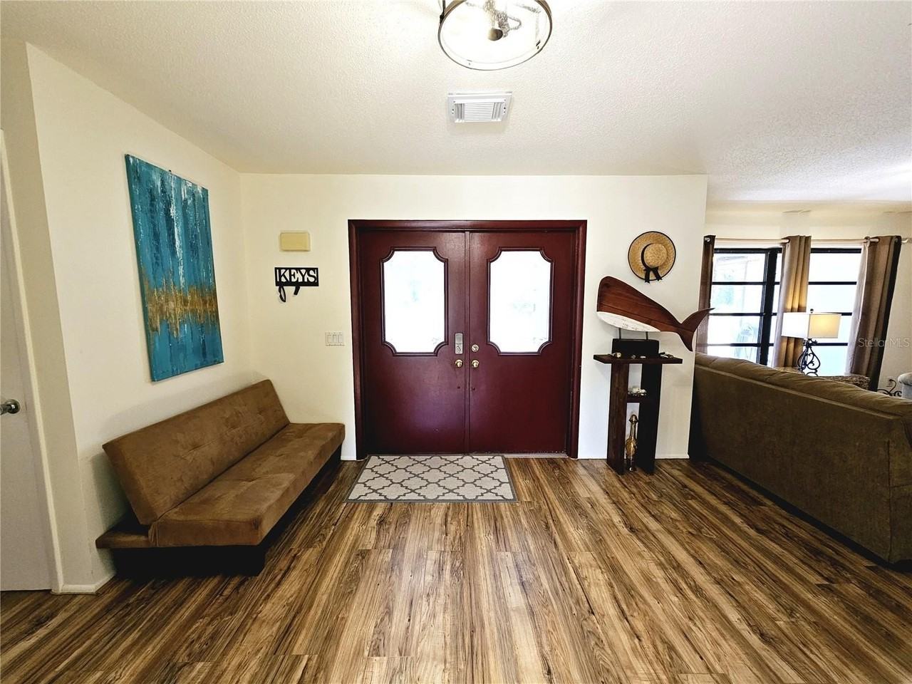 2411 Belle Rd - Photo 3 of 30