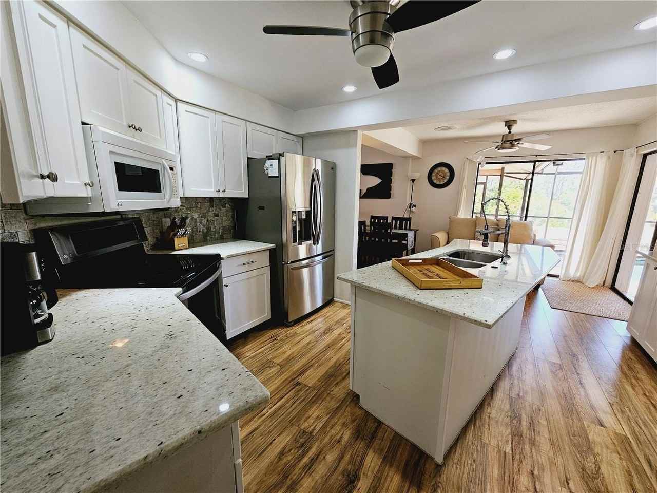 2411 Belle Rd - Photo 7 of 30