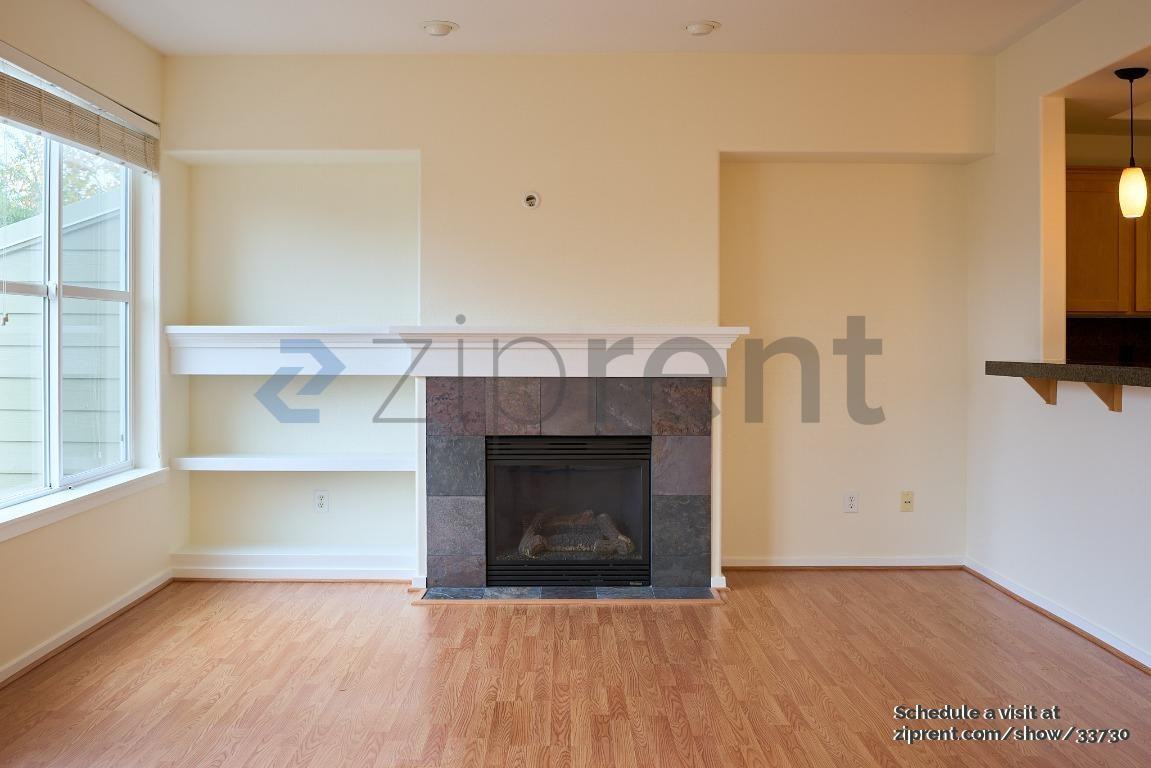 2285 Ne Sheffield Ave - Photo 4 of 47