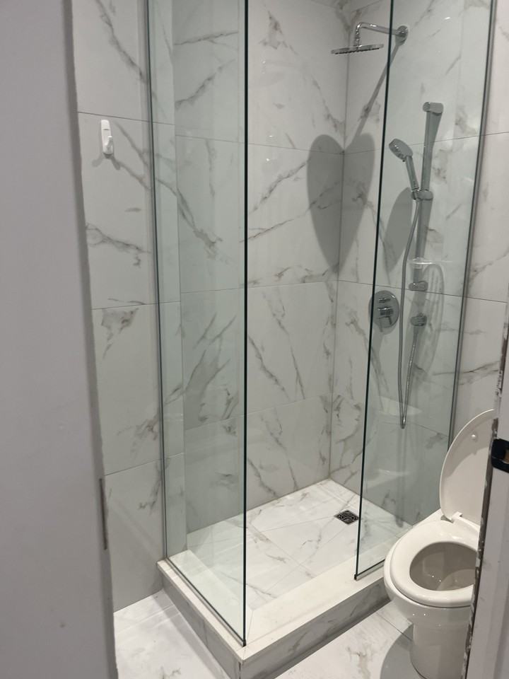 5550 Ch De La Côte-Saint-Luc - Photo 5 of 10