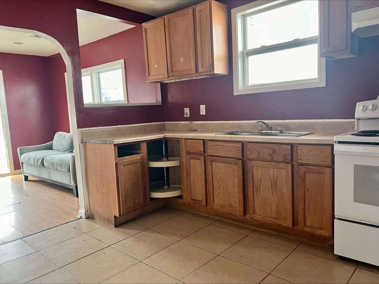 1959 Hope St. - Photo 3 of 9