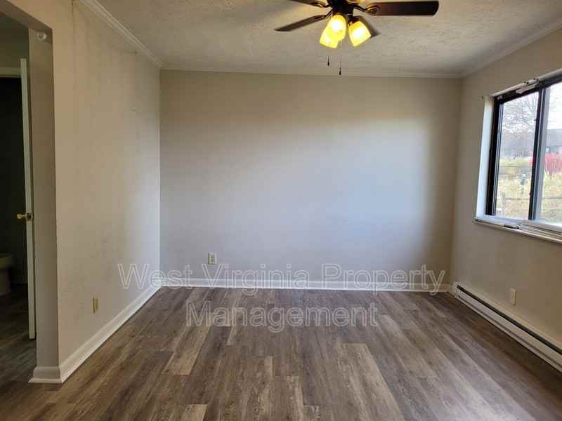 13 Cherrywood Ter - Photo 2 of 20