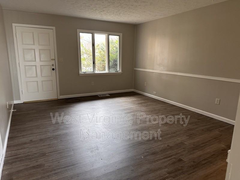 908 Low Gap Rd #1 - Photo 2 of 13