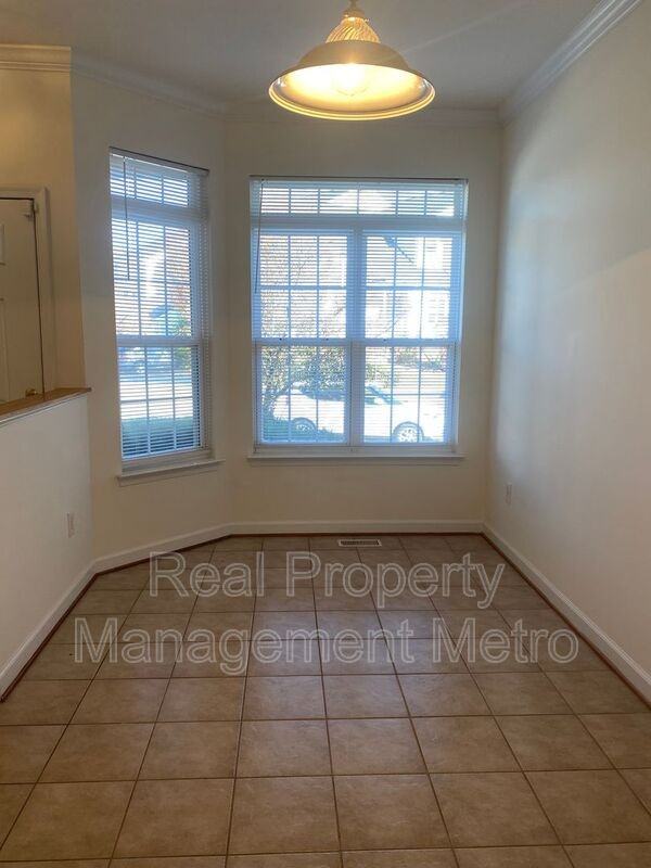 9717 Evening Bird Ln - Photo 7 of 20