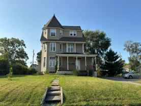 446 E Dewald - Photo 1 of 1