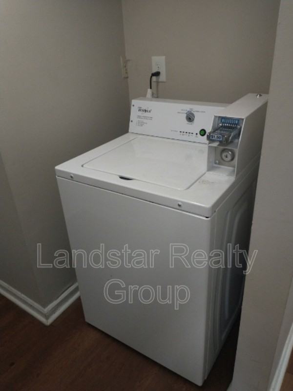7320 Six Mile Ln #6 - Photo 3 of 23