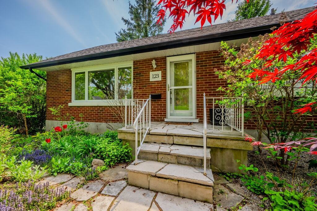 123 Dover Street - Photo 3 of 35