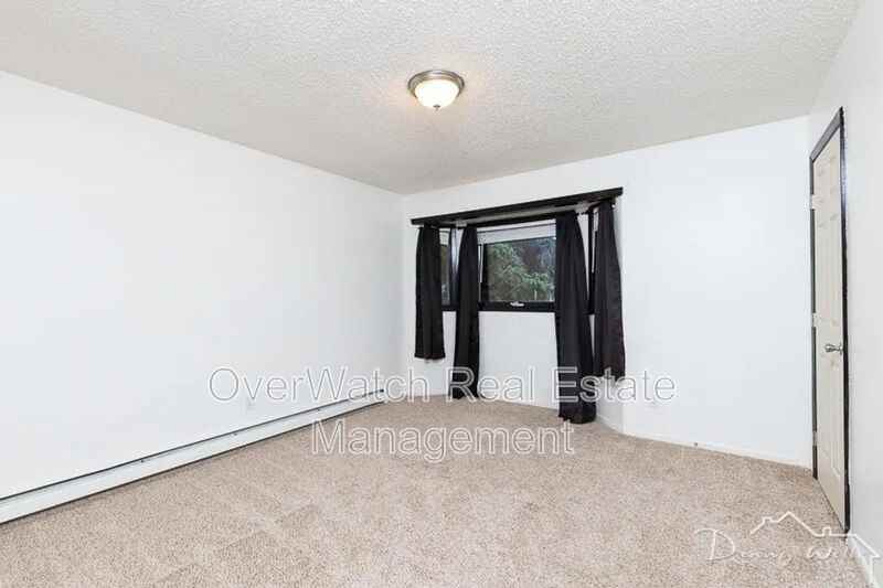 627 N Klevin St #B - Photo 7 of 12