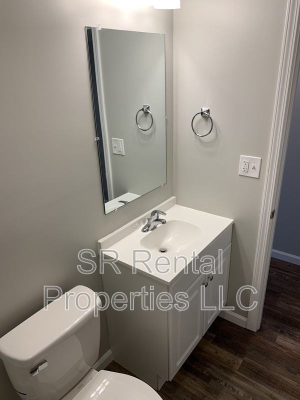 223 Maxwell St #B - Photo 2 of 7