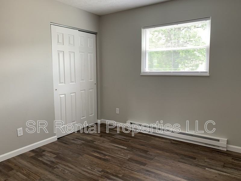 223 Maxwell St #B - Photo 4 of 7