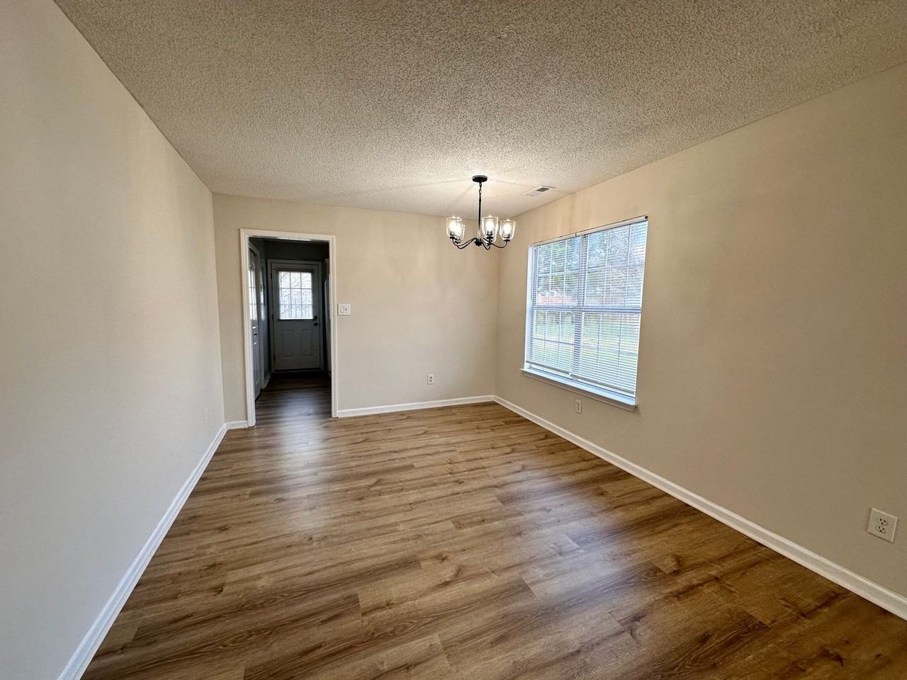 309 Tylers Way - Photo 5 of 15