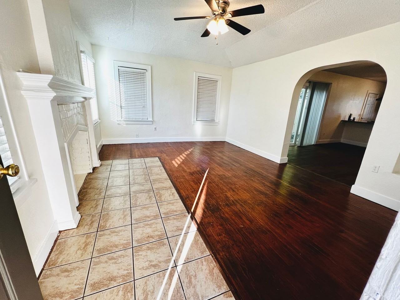 1801 Nw 28th St - Photo 2 of 17