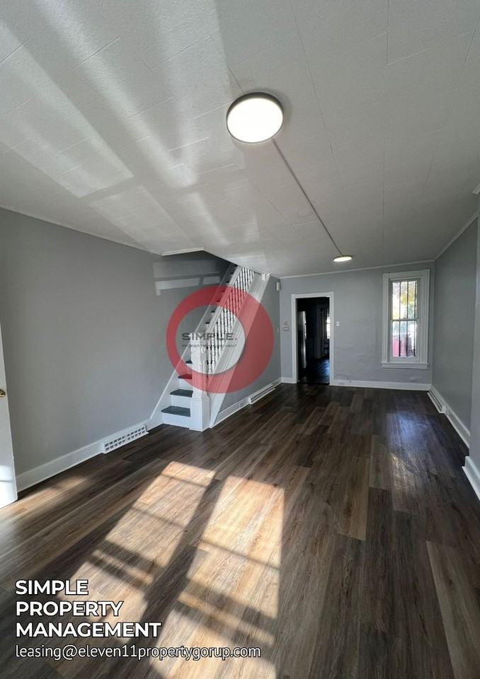 1239 Greenwich Street - Photo 3 of 20