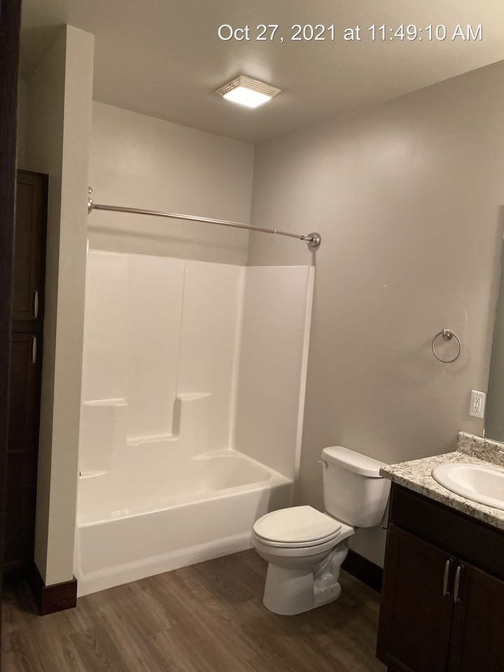 THI205Woodenshoe - Photo 2 of 26