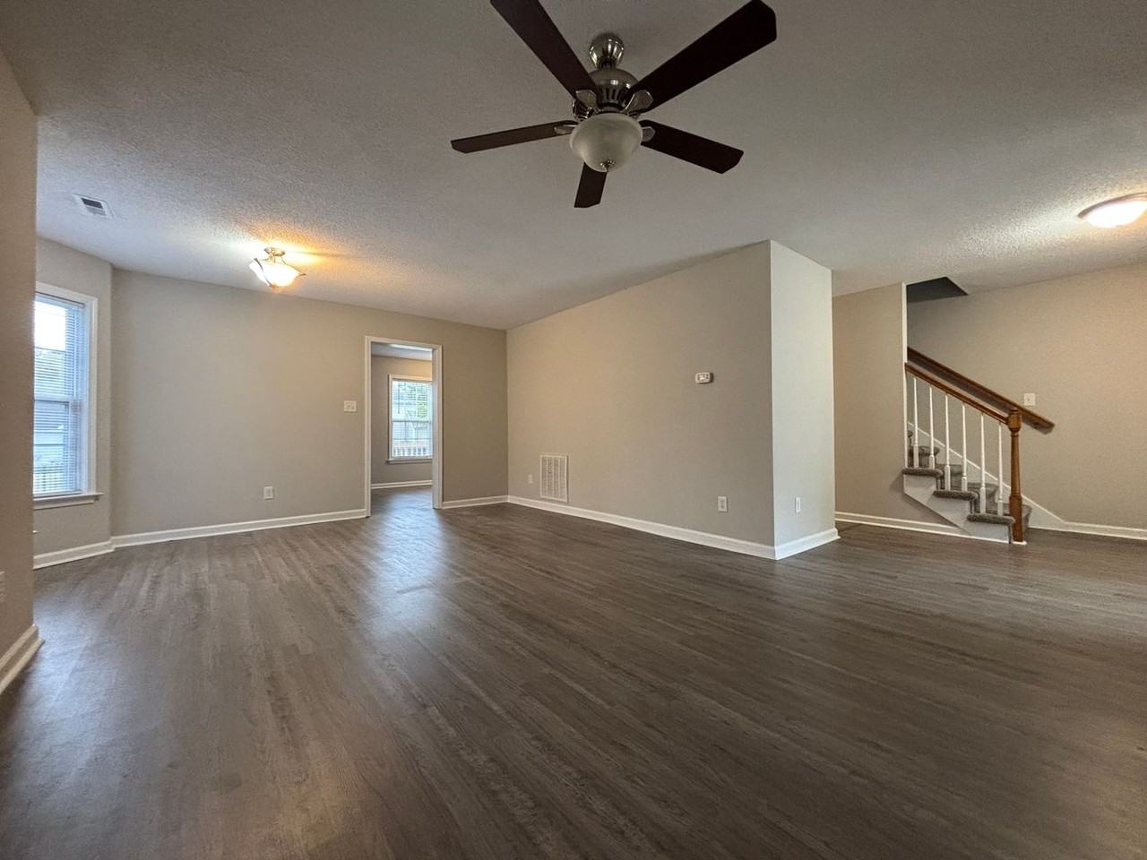 804 Pine Valley Ct - Photo 7 of 34