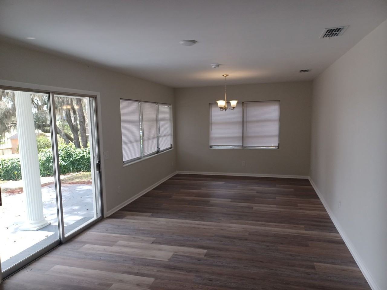 5869 White Sands Rd Apt A - Photo 3 of 29