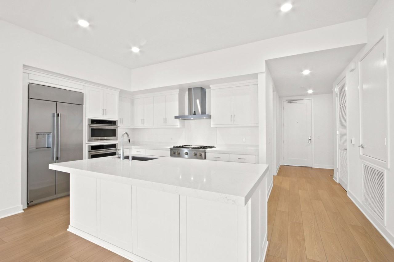 2510 Rivington - Photo 6 of 19