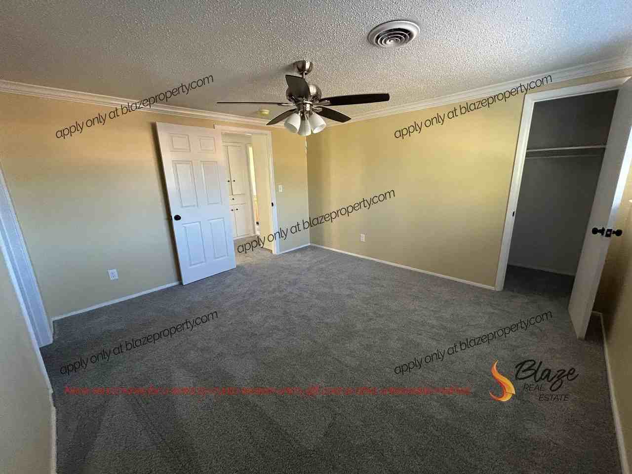 5712 Everett Ave - Photo 7 of 17