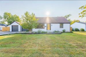 featured image of 2114 Robin Rd