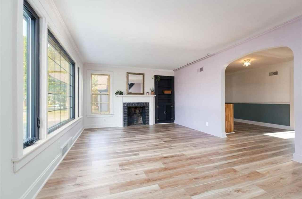 2114 Robin Rd - Photo 5 of 11