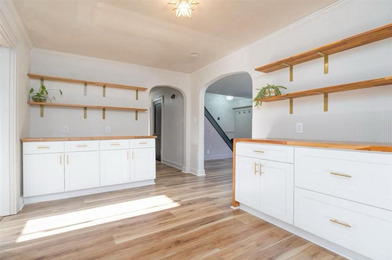 2114 Robin Rd - Photo 6 of 11