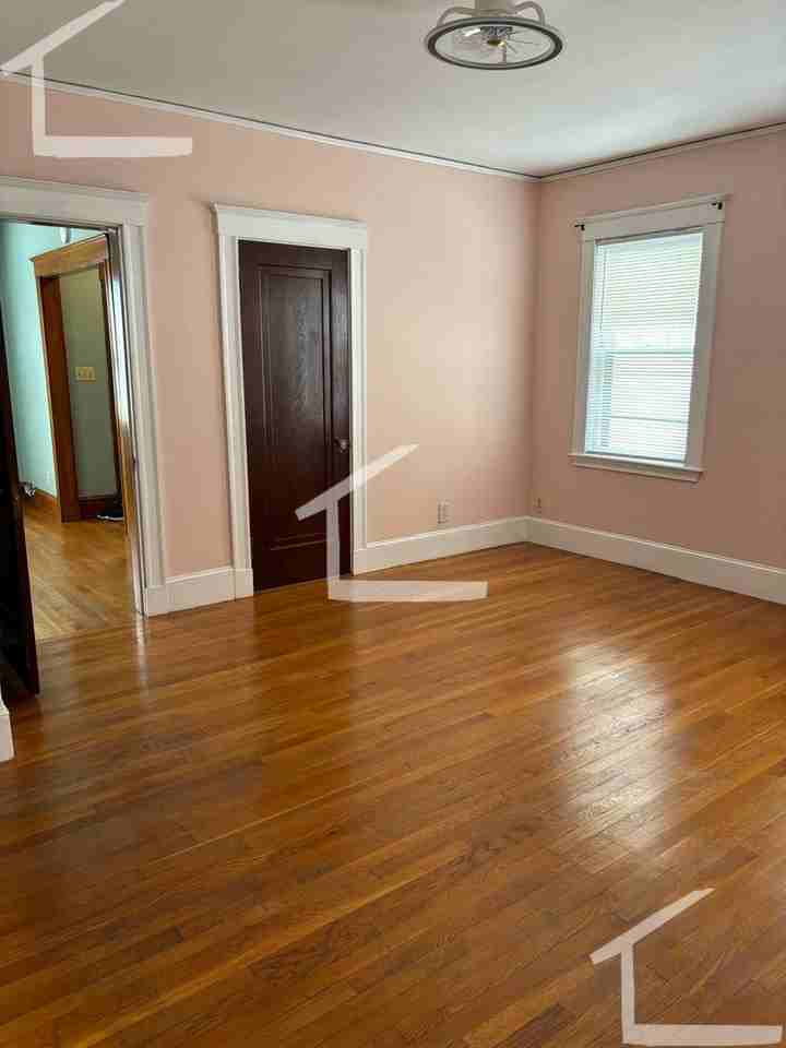 12 Mapleton St - Photo 3 of 11