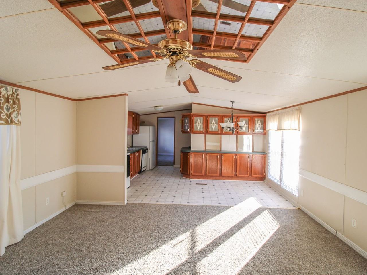 5 Simpson Rd - Photo 3 of 16