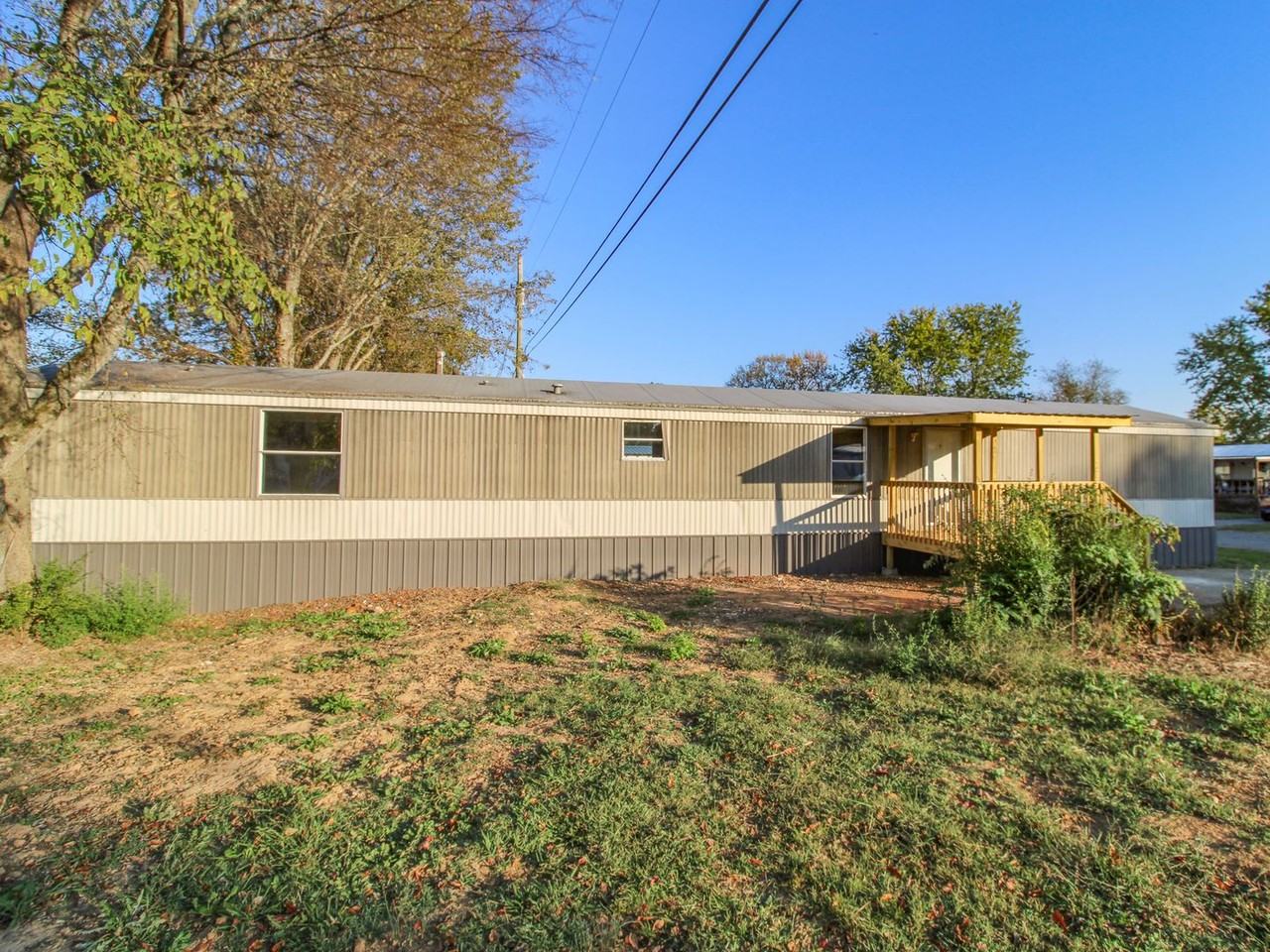 8 Simpson Rd - Photo 2 of 20