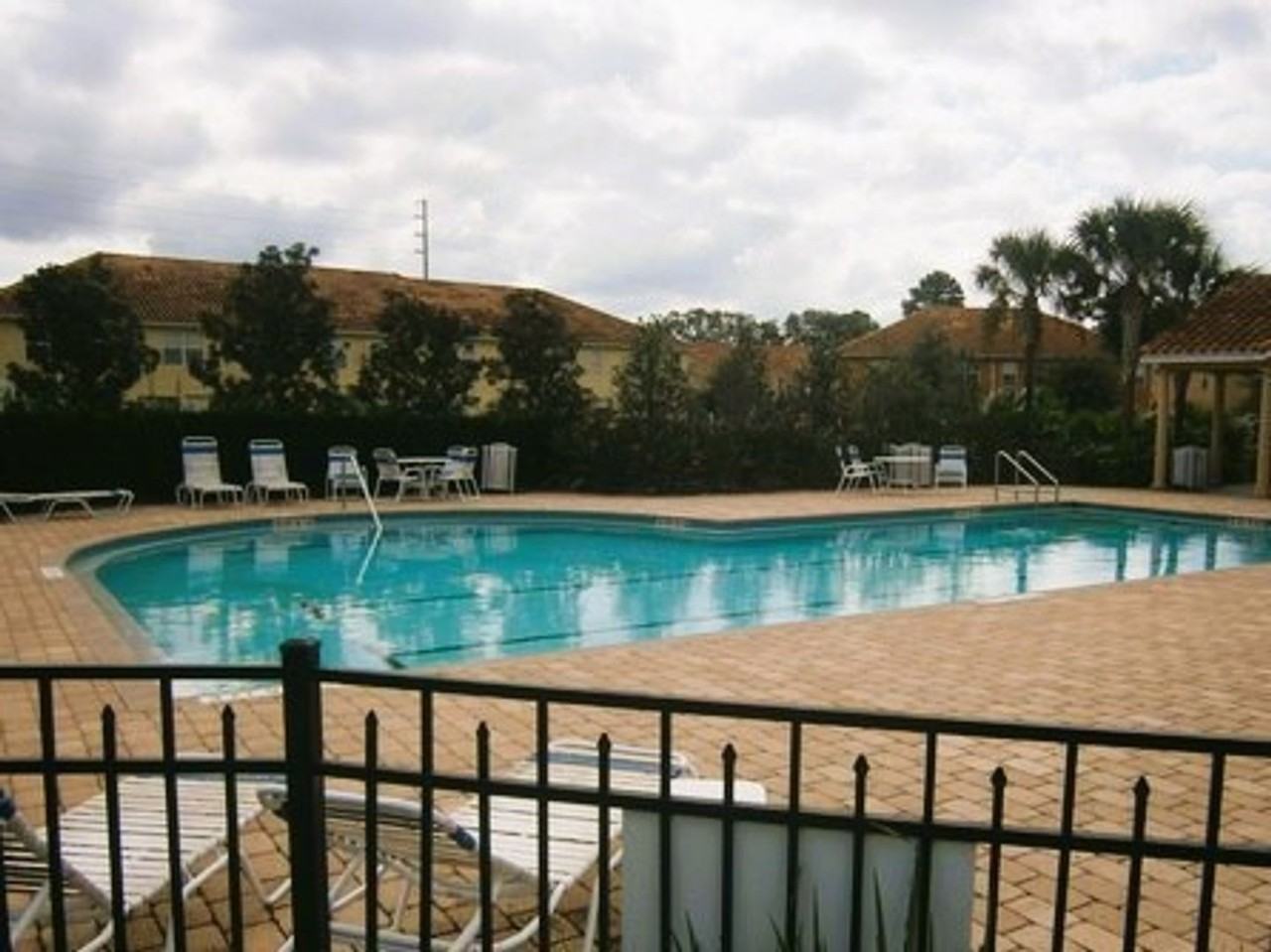 7602 Long Island Dr - Photo 2 of 18