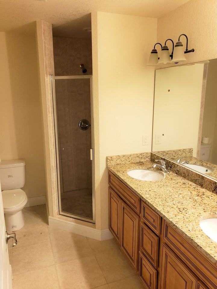 715 N Vermeer Way - Photo 6 of 11