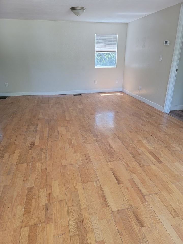 10283 Grear Hope St - Photo 3 of 10