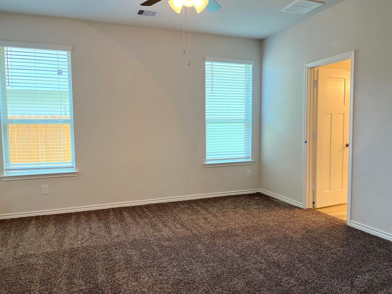 803 Double Mountain Rd - Photo 7 of 17
