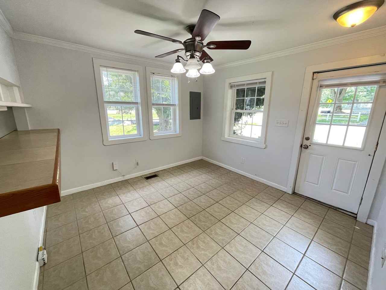 500 Whitaker St - Photo 2 of 20