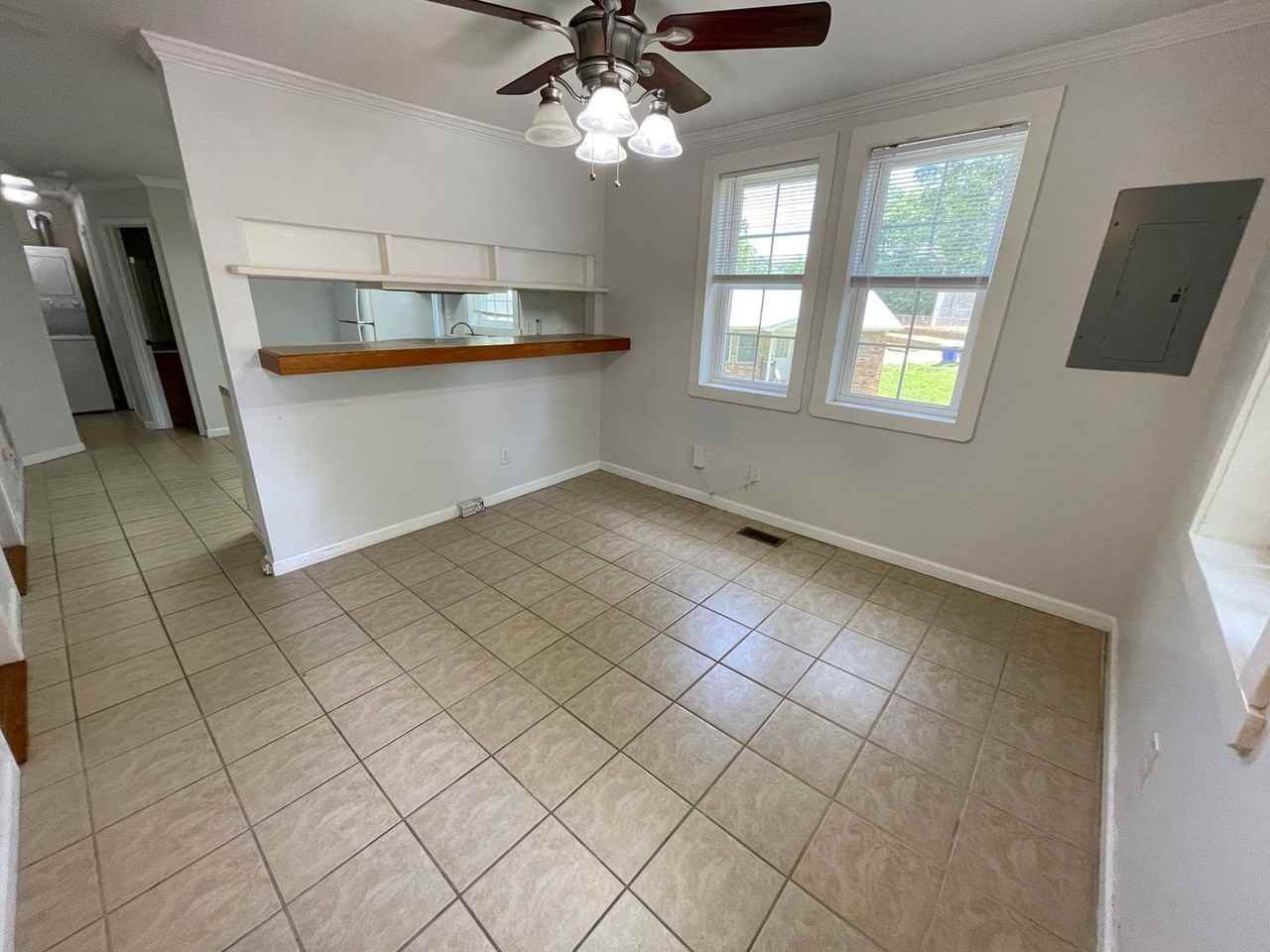 500 Whitaker St - Photo 4 of 20