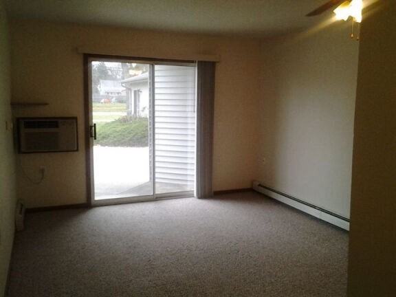 Carriage Towne Place I - Photo 2 of 5