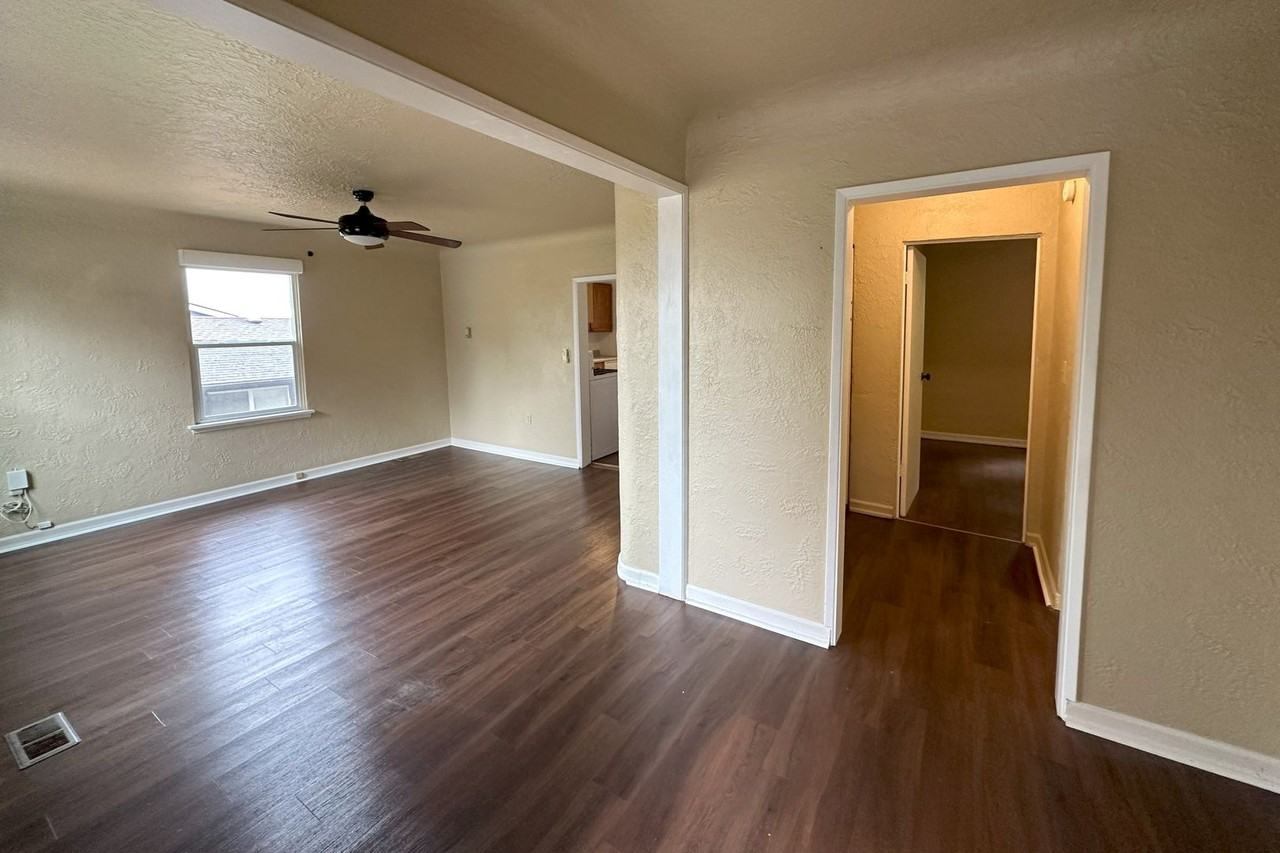 3010 Butler St - Photo 2 of 21