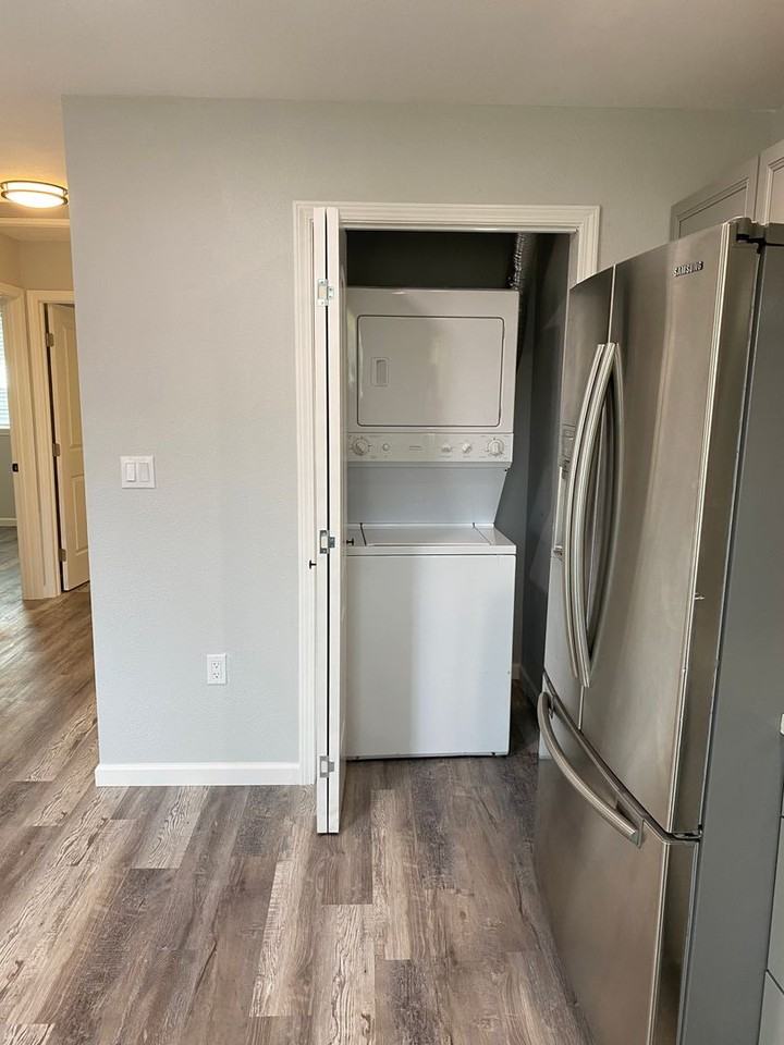 921B Jefferson St - Photo 6 of 17