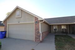1618 Clover Dr - Photo 1 of 1
