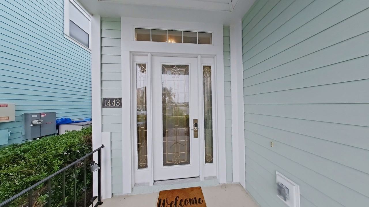 1443 Fairview Cir - Photo 2 of 18