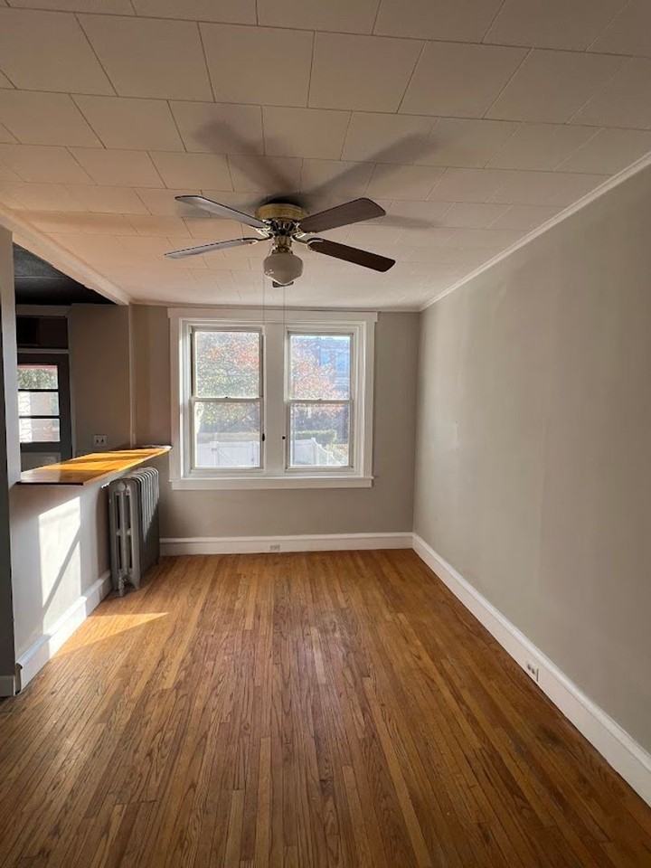 109 S 5th Ave - Photo 4 of 16