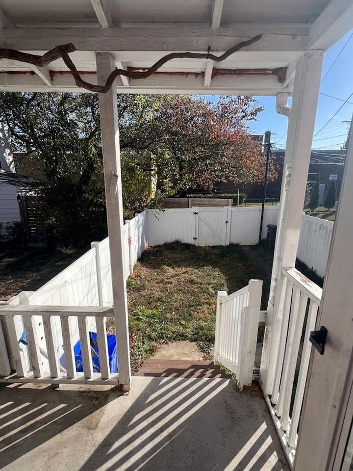 109 S 5th Ave - Photo 7 of 16