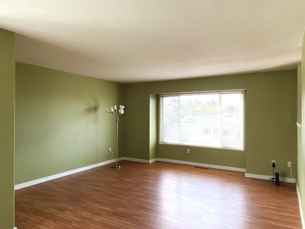 610 Summit Ridge Dr E - Photo 2 of 27